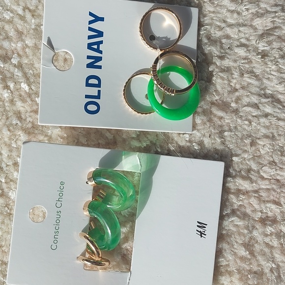 Earing and rings 💍 ✨️ - Picture 4 of 6